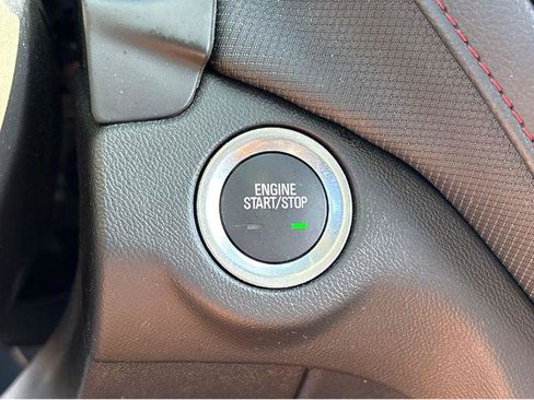 Used 2023 Chevrolet Equinox RS AWD/4WD image 29