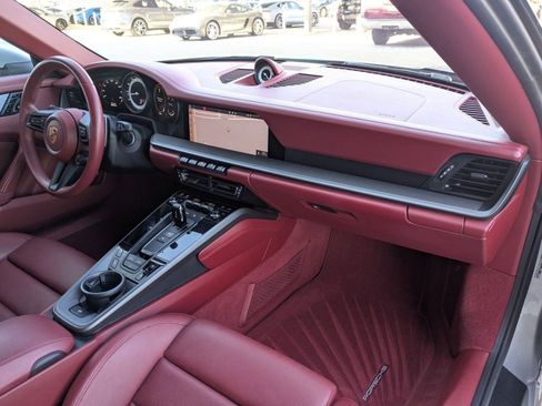 Used 2021 Porsche 911 Carrera S image 25