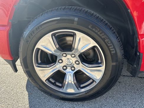 Used 2021 RAM 1500 Big Horn image 6