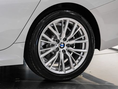 Used 2023 BMW 330i Sedan w/ Premium Package RWD image 57