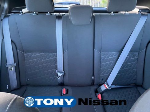 Used 2023 Nissan Kicks SV w/ Interior Electronics Package FWD image 17