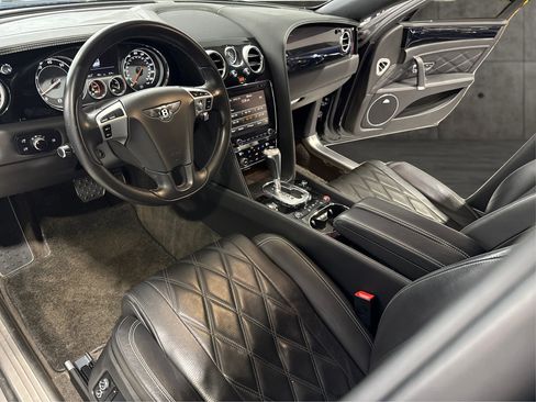 Used 2014 Bentley Flying Spur W12 image 17