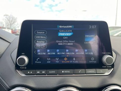 Used 2024 Nissan Sentra SV image 17