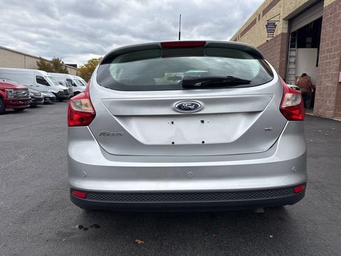 Used 2014 Ford Focus SE w/ SE Winter Package image 19