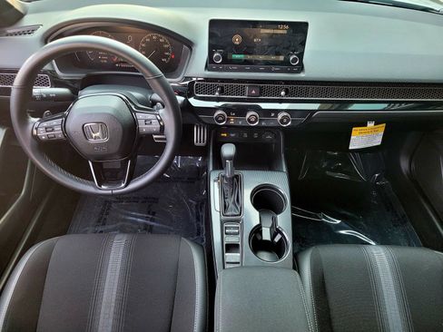 Used 2025 Honda Civic Sport image 13