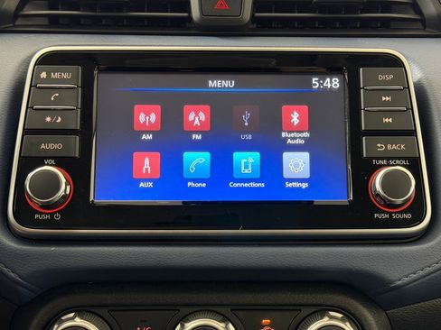 Used 2025 Nissan Versa SV FWD image 27