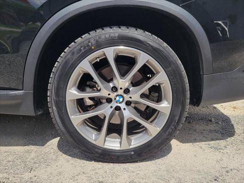 Used 2024 BMW X5 sDrive40i w/ Premium Package RWD image 7