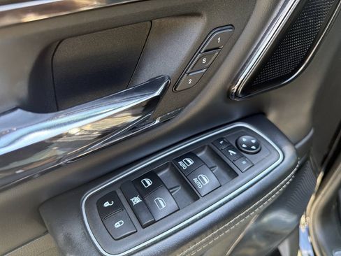Used 2022 RAM 1500 Limited AWD/4WD image 36