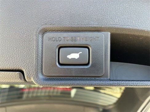 New 2026 Acura RDX SH-AWD image 33