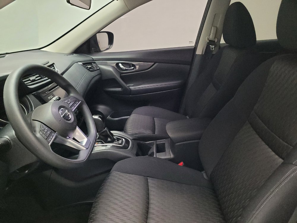 Used 2017 Nissan Rogue S w/ S Appearance Package FWD image 17
