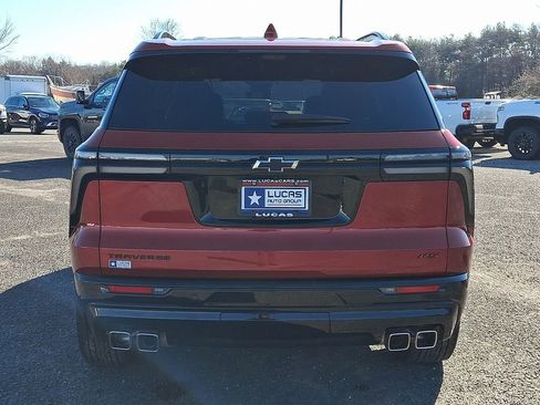Used 2024 Chevrolet Traverse RS w/ LPO, Floor Liner Package image 10