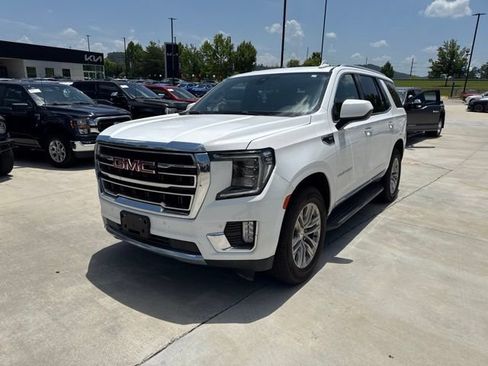 Used 2021 GMC Yukon SLT RWD image 9