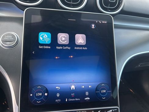 Used 2025 Mercedes-Benz C 300 Sedan image 39