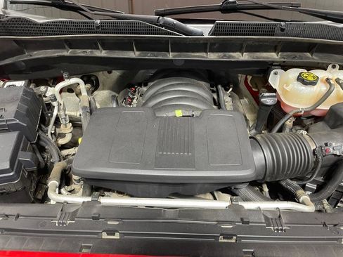 Used 2022 GMC Sierra 1500 SLE w/ Driver Alert Package II image 37