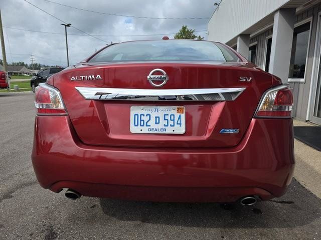 Used 2014 Nissan Altima 2.5 SV FWD image 6