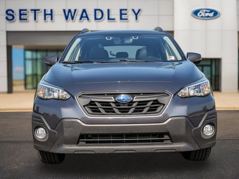 Used 2021 Subaru Crosstrek 2.5i Sport w/ Moonroof Package AWD/4WD image 2
