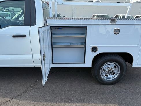 New 2026 Ford F250 XL w/ XL Chrome Package image 12