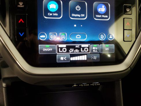 Used 2025 Subaru Crosstrek 2.0i Premium image 20