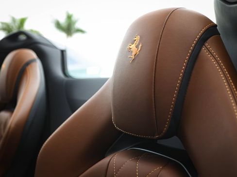 Certified 2022 Ferrari 812 GTS RWD image 43