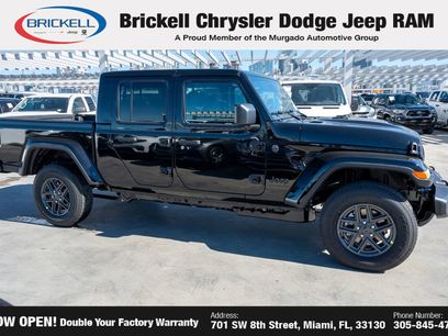 New 2026 Jeep Gladiator Sport