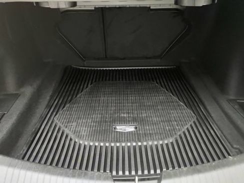 Used 2023 Cadillac CT5 V w/ Premium Package RWD image 28