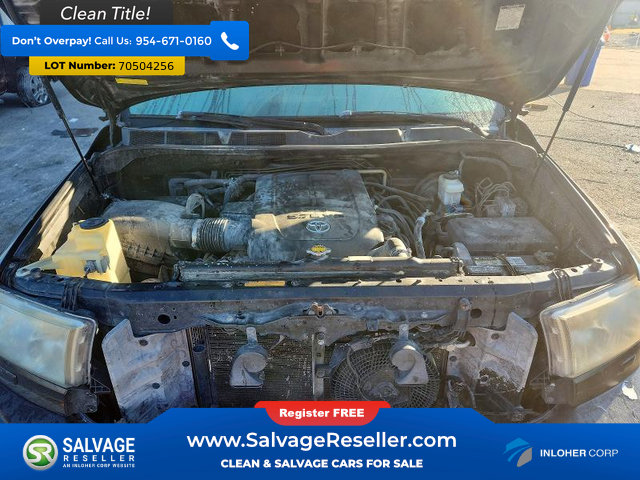 Used 2014 Toyota Sequoia SR5 RWD image 16