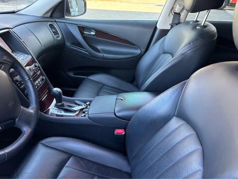 Used 2015 INFINITI QX50 Journey w/ Premium Package image 24