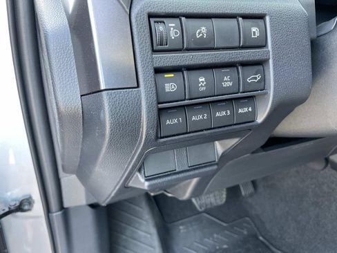 Used 2026 Toyota 4Runner TRD Off-Road Premium image 18