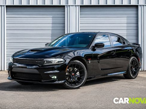 Used 2022 Dodge Charger R/T RWD image 1