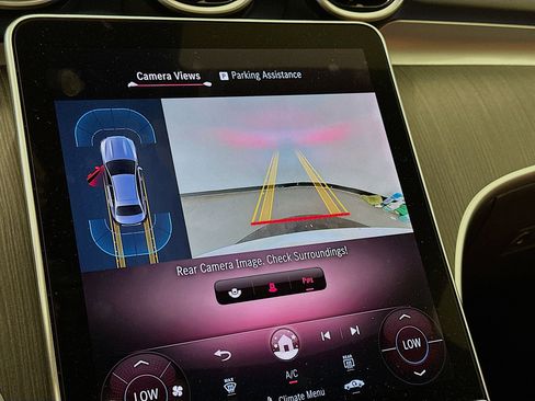 Used 2025 Mercedes-Benz C 300 4MATIC Sedan image 22