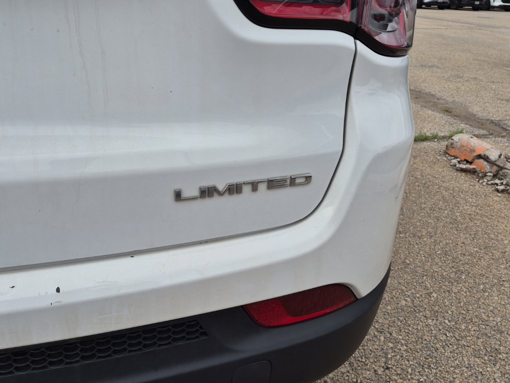 Used 2022 Jeep Compass Limited AWD/4WD image 8