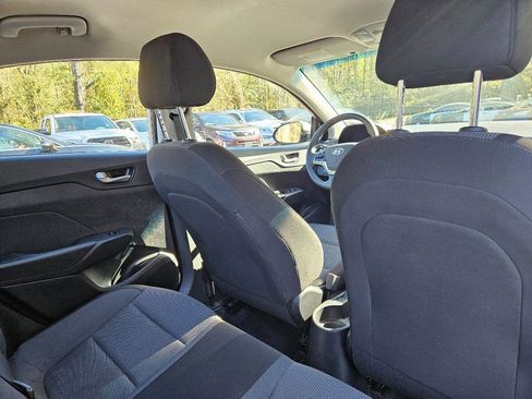Used 2020 Hyundai Accent SE image 29