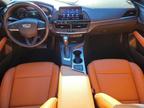 Used 2025 Cadillac CT4 Premium Luxury image 15