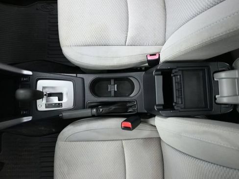 Used 2016 Subaru Forester 2.5i Premium w/ Protection Package #1 AWD/4WD image 28