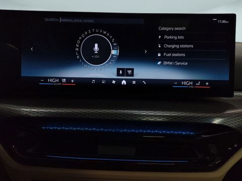 Used 2025 BMW i4 xDrive40i w/ Parking Assistance Package image 24