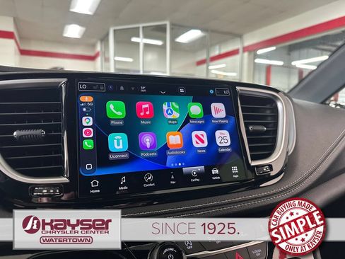 New 2026 Chrysler Pacifica Limited w/ S Appearance Package AWD/4WD image 27