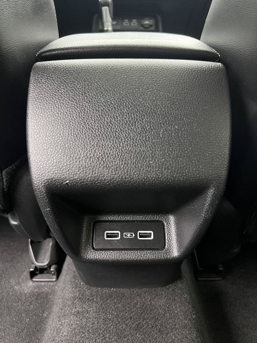 Used 2023 Honda Civic Touring image 19
