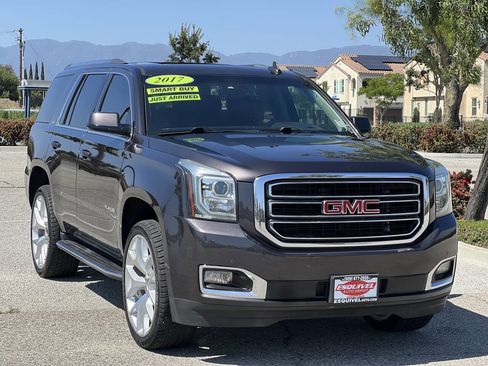 Used 2017 GMC Yukon SLT w/ Open Road Package image 2