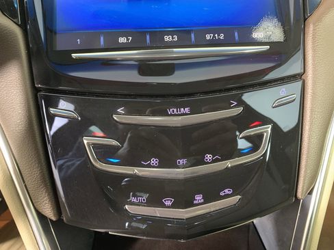 Used 2015 Cadillac XTS Standard image 25