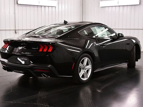 New 2026 Ford Mustang Coupe image 7