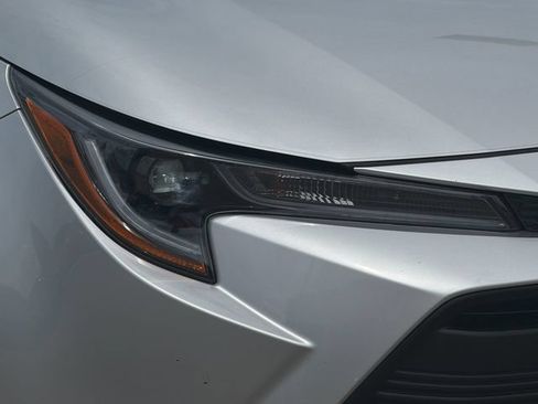 Used 2026 Toyota Corolla LE FWD image 27