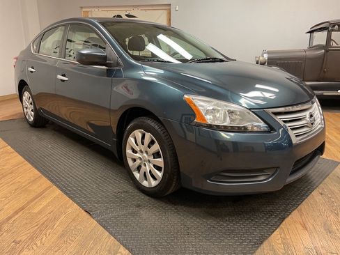 Used 2015 Nissan Sentra SV image 5