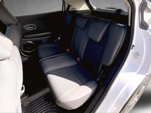 Used 2021 Honda HR-V EX image 21