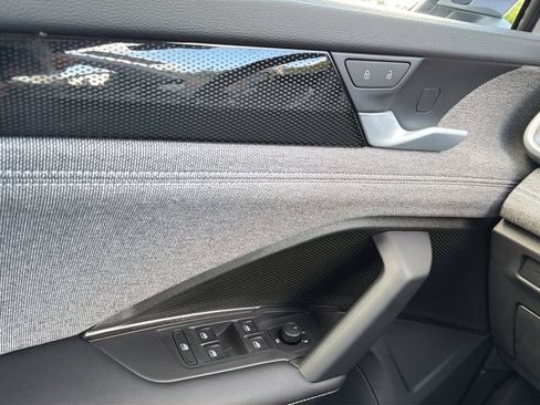 New 2026 Volkswagen Tiguan S FWD image 22
