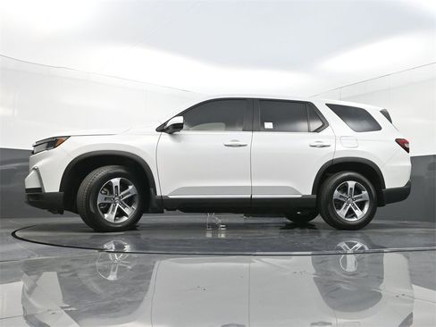 Used 2024 Honda Pilot EX-L image 28