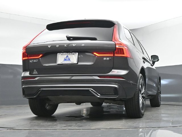 Used 2023 Volvo XC60 B5 Plus w/ Climate Package AWD/4WD image 41
