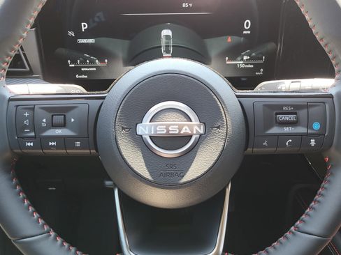 New 2026 Nissan Kicks SR FWD image 25