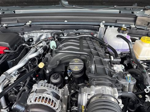 New 2025 Jeep Gladiator Sport image 38