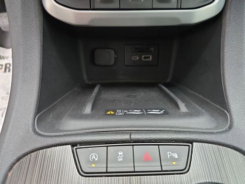 Used 2021 GMC Acadia SLT w/ Premium Package image 33