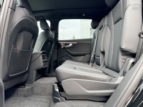 Certified 2025 Audi Q7 3.0T Premium Plus w/ Premium Plus Package image 14